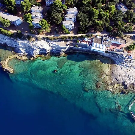New Large App Near Sea, Cozy 3 Bedrooms And 2 Bathrooms * 풀라