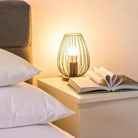 New Large App Near Sea, Cozy 3 Bedrooms And 2 Bathrooms 풀라