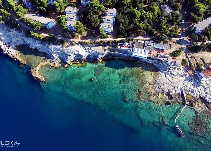 New Large App Near Sea, Cozy 3 Bedrooms And 2 Bathrooms * 풀라