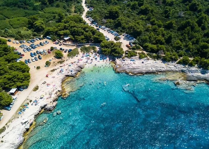 New Large App Near Sea, Cozy 3 Bedrooms And 2 Bathrooms Апартаменти *